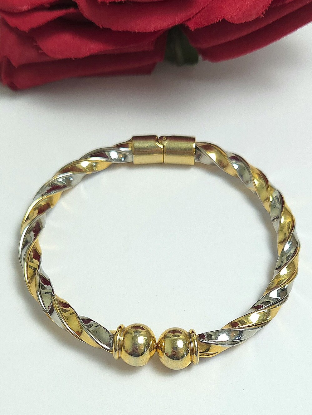 Silver & Gold Tone Twist Rope Style Hinged Bracelet Designer Style - Picture 3 of 10